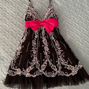 Terani Couture Hand Beaded Dress, size 6